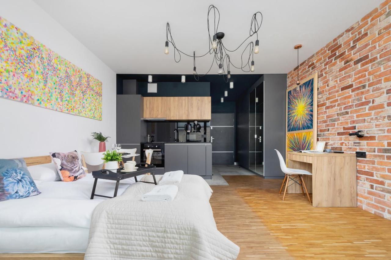 Apartament Original Studio Wawrzynca Cracow's Kazimierz By Renters *