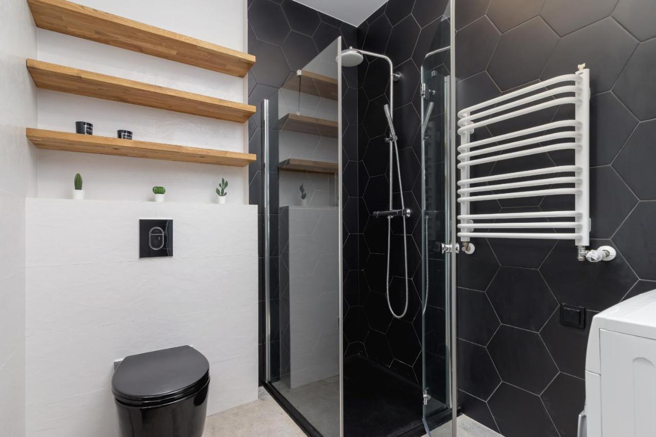 Apartament Original Studio Wawrzynca Cracow's Kazimierz By Renters
